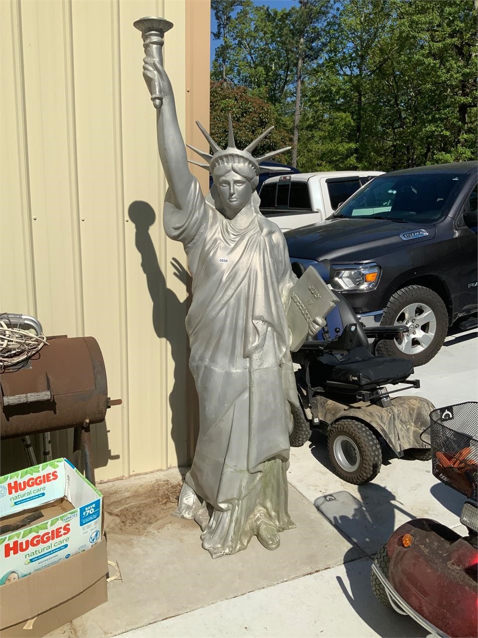 7 ft Aluminum Statue of Liberty