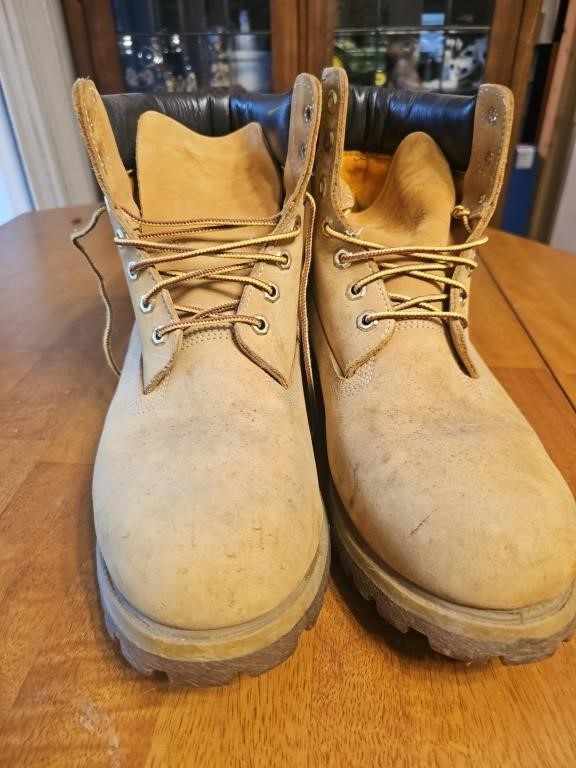 US 12 Timberland Boots