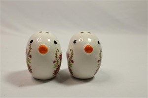 Lot of Two Porcelain Bird Shakers