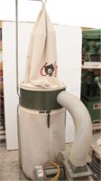 Grizzley Dust Collector with Lots of Hose