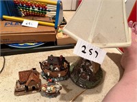 NATURE THEMED LOT-LAMPS AND FIGURINES