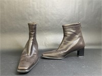 Stuart Weitzman Dark Brown Ankle Boots Size 8