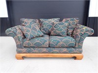 Loveseat