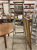 6 Foot Wooden Step Ladder, Table Top 37x48