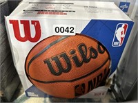 WILSON BASKETBALL RETAIL $30