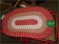 18X28 BRAIDED RUG - RED