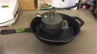 BURGER PRESS & CAST IRON SKILLET