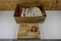 BOX OF VINTAGE LINENS, DOWLIES, HEATING PAD, ETC.