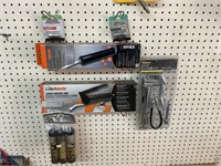 Grease guns and accessories