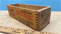 Wooden 2lb Kraft Canadian Blended Cheese Box