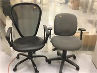 2 SWIVEL OFFICE CHAIRS