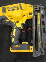 DeWalt 20v-16ga. Angled Finish Nailer;