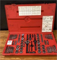 Snap-On Tap & Die Set in Case