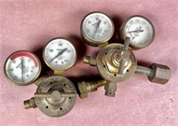 2 Victor Regulators & Gauges