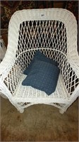 whicker arm chair