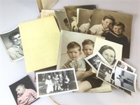 Assorted WWII military documents and vintage