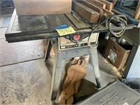 Craftsman table saw, miter box