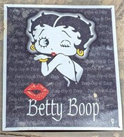 (DD) Betty Boop kiss sign 16x12.5in