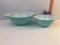 Pyrex Amish Butter Print Mixing Bowls