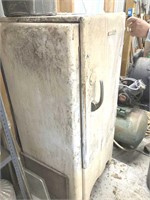 Vintage GE refrigerator