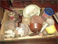 Miscellaneous box lot