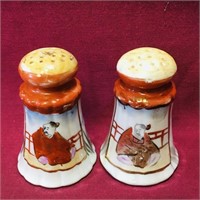 Handpainted Salt & Pepper Shakers (Vintage)