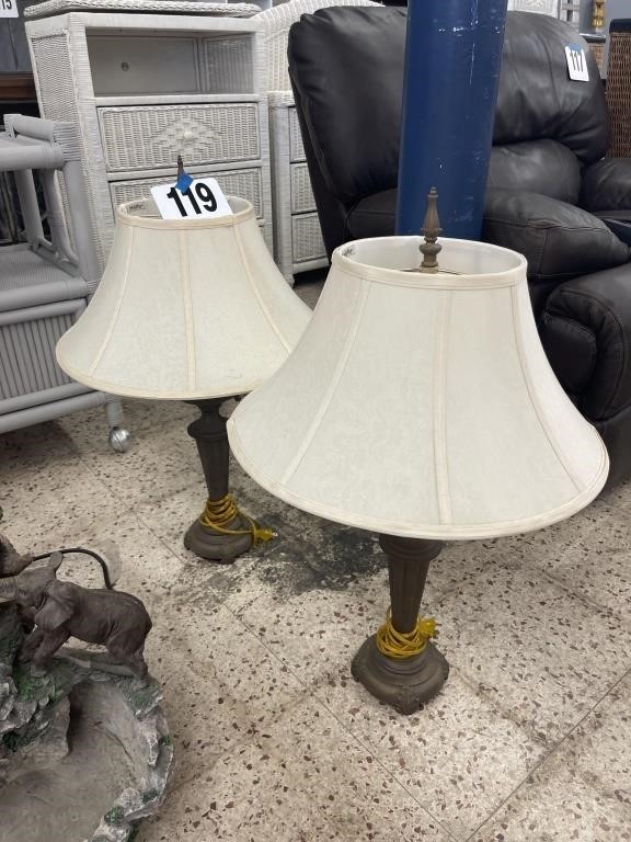 PAIR OF 28" TALL BRASS LAMPS W/ SHADES