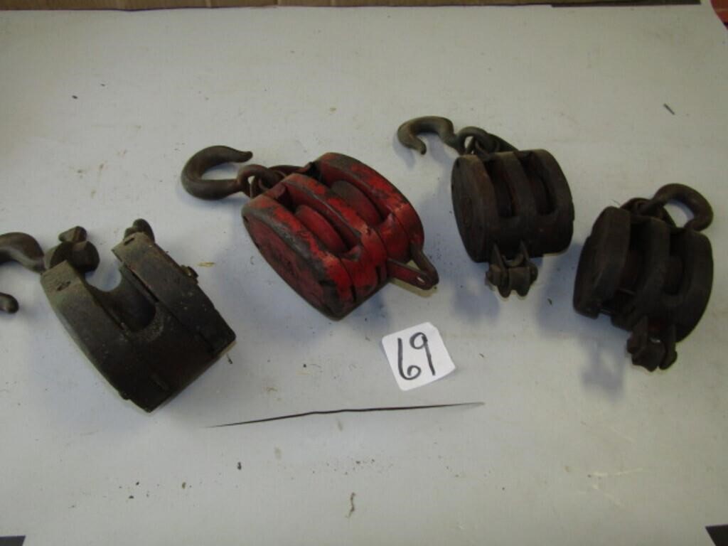 4 WOOD PULLEYS