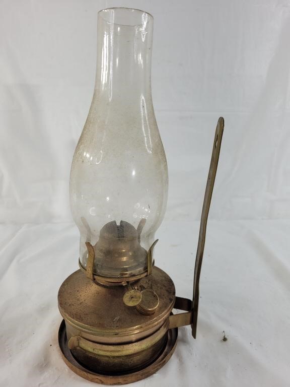 Vintage wall mount lantern