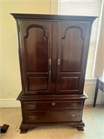 Vintage double door chest