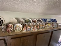 Lot of Avon collector Plates and Figurines