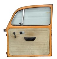 1972-73 Volkswagen Beetle passenger side door