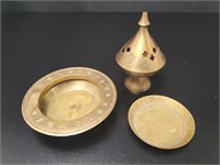 Brass Trinket Trays & incense Burner vtg