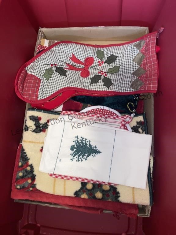 Christmas decoration placemats, tote and more see