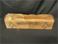 EMERGENCY WARNING KIT IN ORGINAL BOX