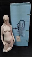 Lladro No. 512 Torso Figurine, Original Box