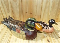 Pair of decorative ducks