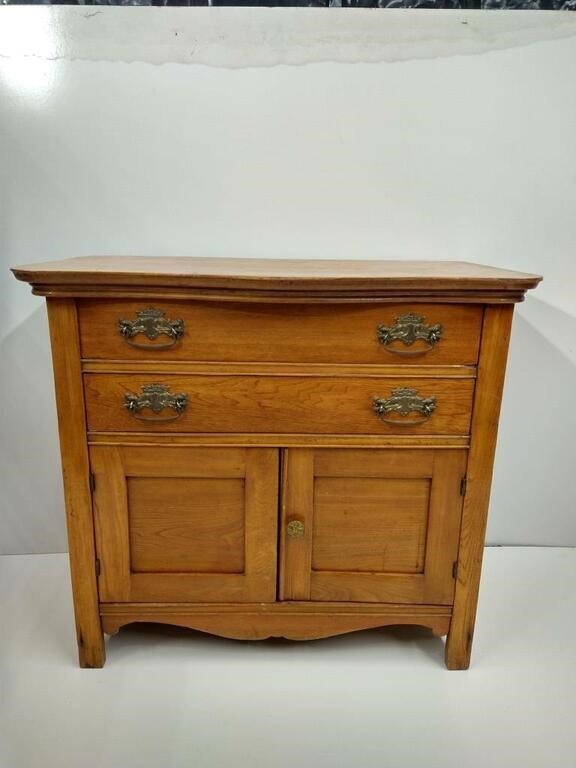 Solid Wood Commode