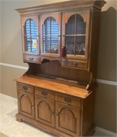 Ethan Allen Dining Hutch