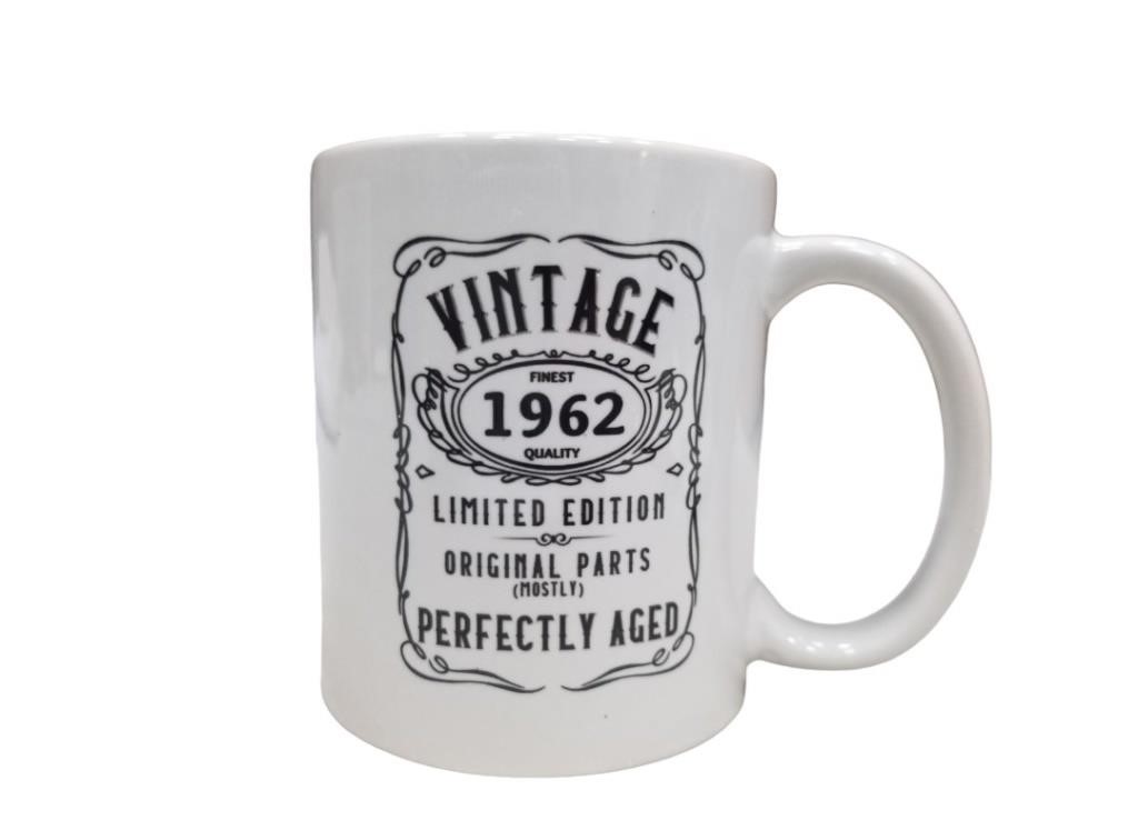Vintage 1962 Ceramic Mug
