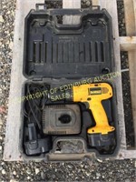 DEWALT 12V DRILL W/ CASE