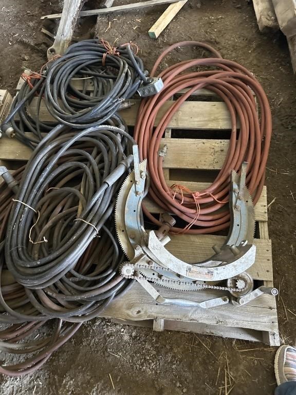 12" Pipe Beveller on Pallet W/Cable