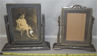 (2) Vtg Silvertone Wood Tilt Picture Frames +Photo