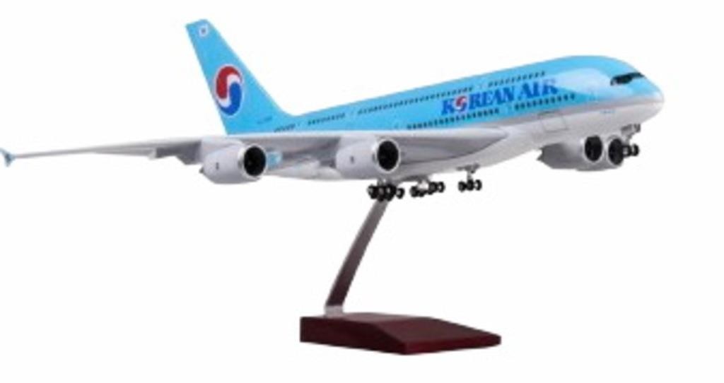 20 inch Korea A380 airline  length 20x21x8