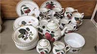 36 pieces of Queen's fine bone china, Hookers