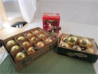 Shiny Brite Gold Christmas Ornaments Santa Play