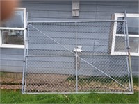 Chain link gate 80 "H x 10 ft wide