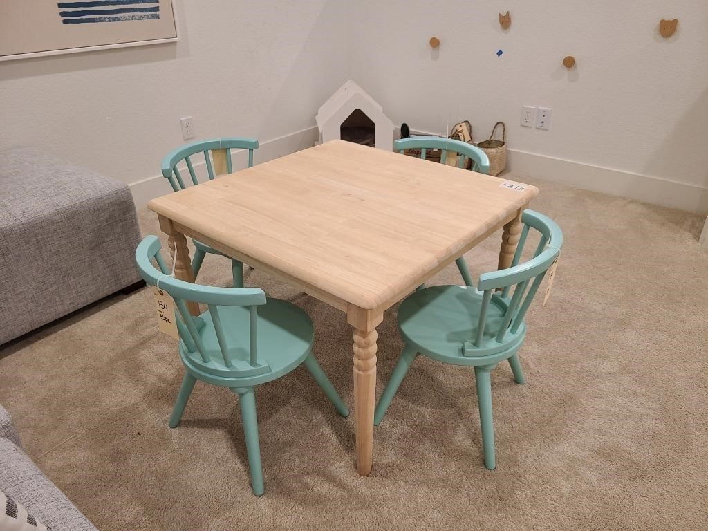 5PC CHILDREN'S TABLE W/CHAIRS