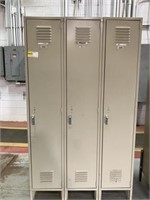 STEEL WALL LOCKERS