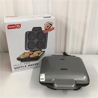 DASH MULTI MINI WAFFLE MAKER - WITH STAIN